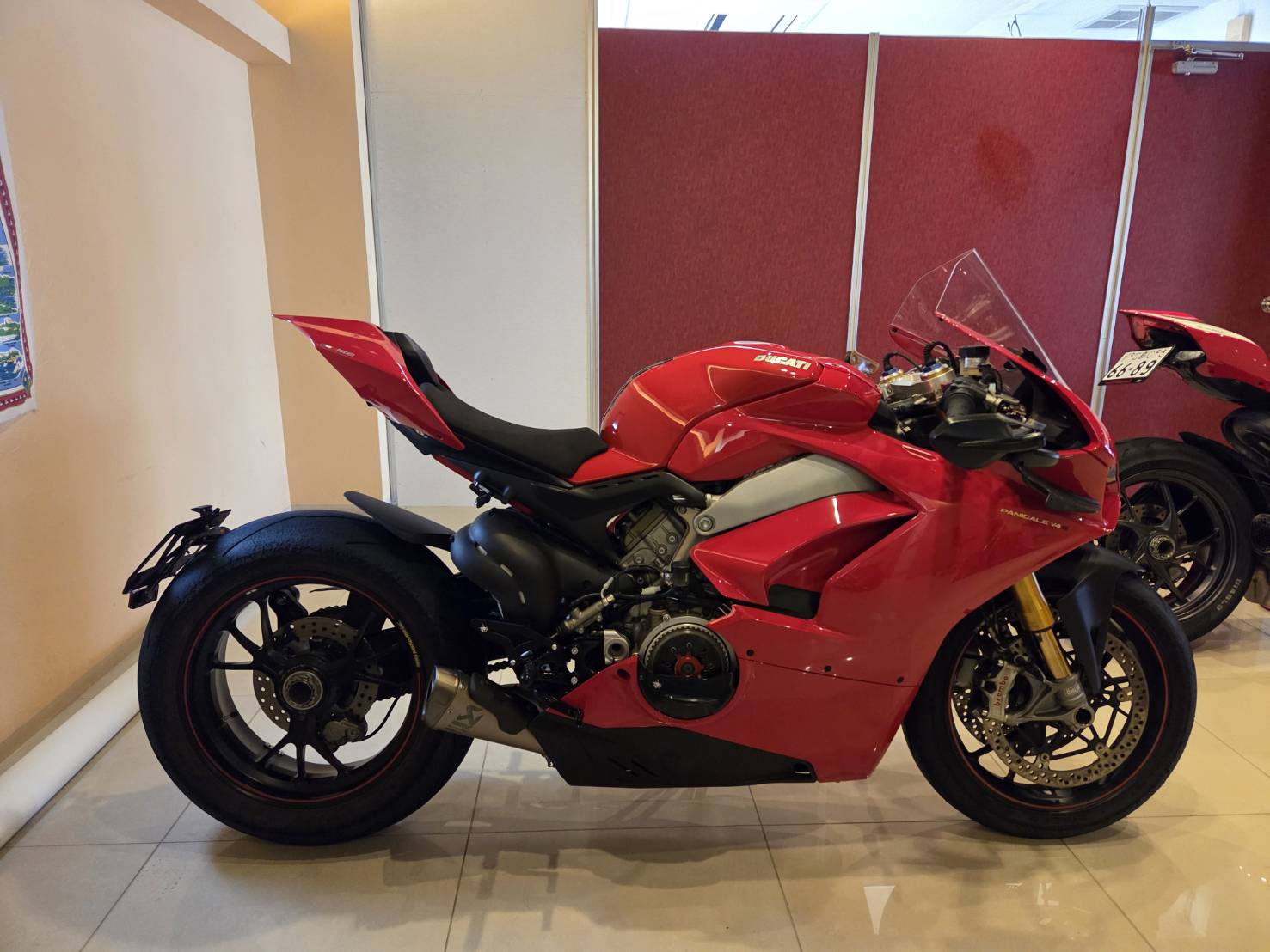 在庫車 | ドゥカティ広島 - Ducati Hiroshima